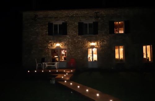 Saint-Vivien Casa | grande girondine aux portes du perigord