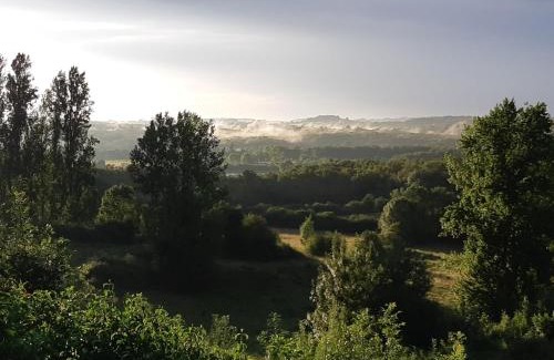 Saint-Vivien Casa | grande girondine aux portes du perigord