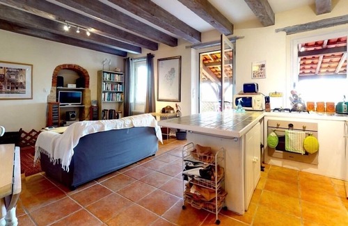 Coux-et-Bigaroque-Mouzens Cabaña | La Boulangerie: una impresionante casa rural privada con vistas al río Dordoña