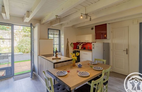 Ingrandes-Le Fresne sur Loire Cabaña | Acogedora Casa Junto al Loira con Terraza