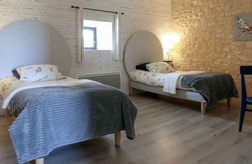 La Chapelle-Saint-Martin-en-Plaine Casa | Verdadera casa de encanto