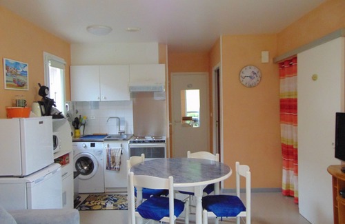 Saint-Geniez-d'Olt Chalet De Esquí | Chalet in vacation residence with view of the lot