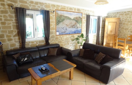 Saint-Maximin-la-Sainte-Baume Villa | ★ ★ ★ ★ piscina jacuzzi Clima ★ Muy tranquilo