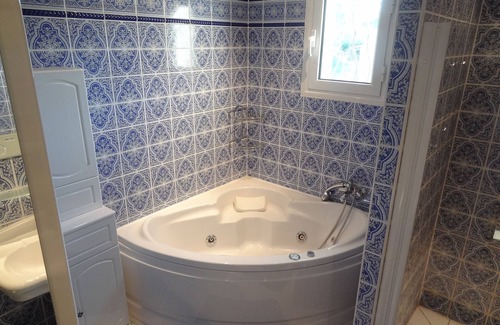 Saint-Maximin-la-Sainte-Baume Villa | ★ ★ ★ ★ piscina jacuzzi Clima ★ Muy tranquilo