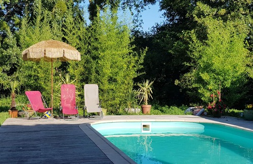 Saint-Pierre-des-Echaubrognes Casa | Country Gite