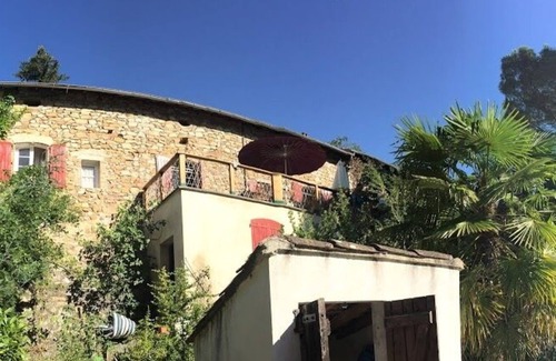 Saint-Sebastien-d'Aigrefeuille Casa | Encantadora casa de piedra con piscina privada en bonita aldea Cevennes, Anduze