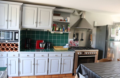 Sainte-Marguerite-de-Carrouges Casa | Green cottage