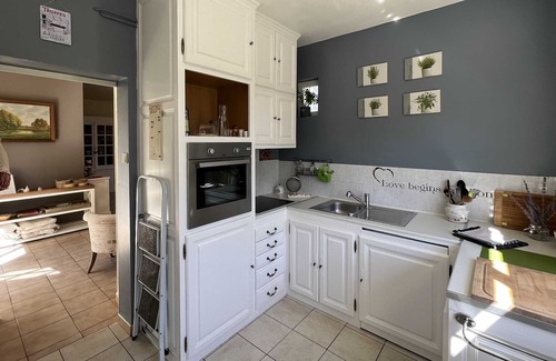 Sorges-et-Ligueux-en-Perigord Villa | Villa with swimming pool and a vast landscaped park. For 6 to 13 travelers.