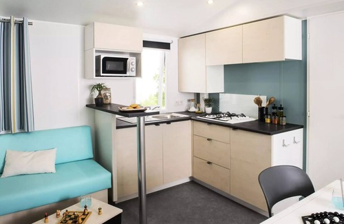 Villedieu-les-Poeles Casa | Mobiler Wohnkomfort 34 m2 (3ch-6/7 pers) + Terrasse 6 bis 7 Personen - 6 Pers. im Preis inbegriffen