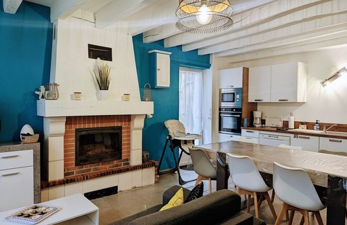 Faverolles Casa | Gran finca con piscina, jacuzzi y deportes cerca de los Castillos del Loira y el Zoo de Beauval