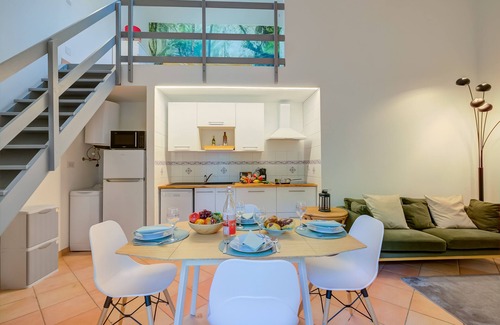 Ispra Casa | France Apartment, Ispra, Italy