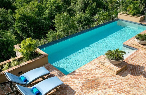 Maho Bay Quarter Villa | A pie de las playas de North Shore!