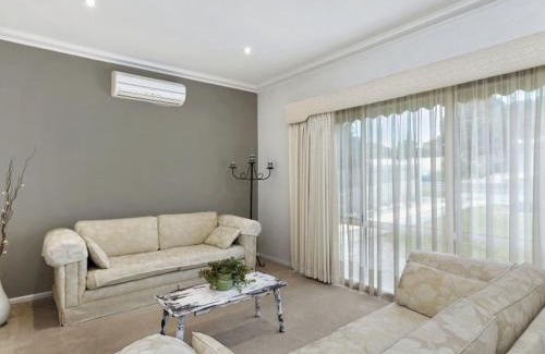 Belmont Casa | Francis Geelong 156