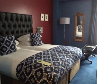 Upper Town Hotel | Francis Hotel Bath