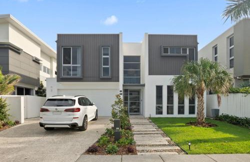 Kingscliff Casa | Frangipani Beach House