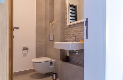 Pereybere Apartamento | Frangipani: New Luxury Apartment Perfect for Holiday Getaway