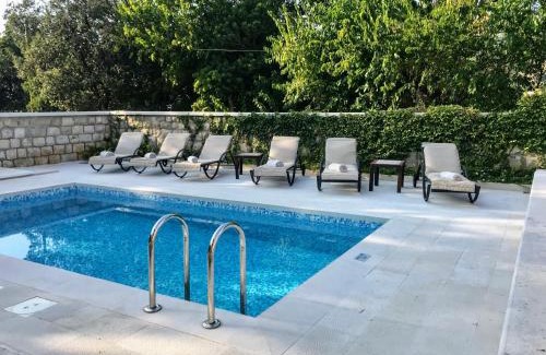 Babin Kuk Villa | Franica