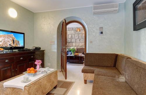 Babin Kuk Villa | Franica
