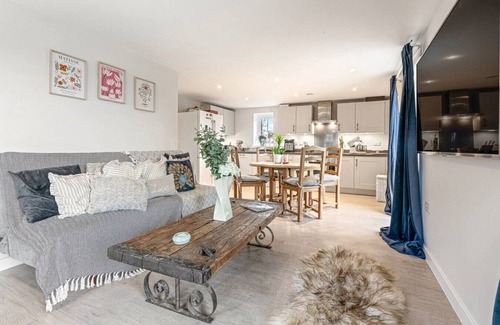 North Moreton Apartamento | Franklin Apartment - 2 Bed apartment with balcony