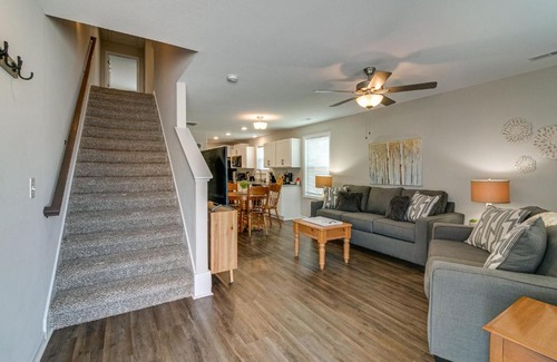 Clarksville Casa | Franklin Haven by Johnathan (1010 Franklin, #B)