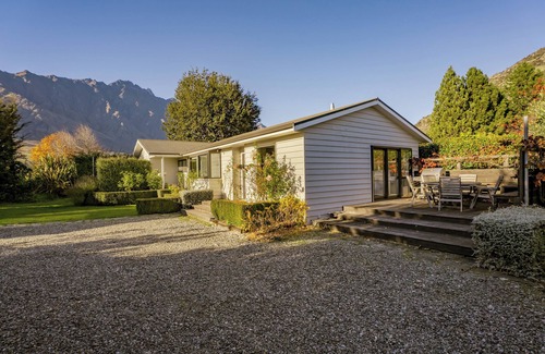 Kelvin Heights Casa | Frankton Favourite - Queenstown Holiday Home
