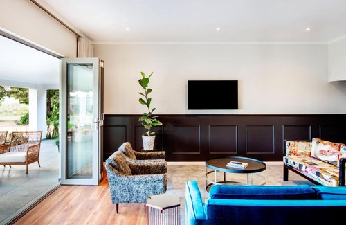 Stellenbosch Villa | Fransmanskraal Accommodation - Luxury Stellenbosch Farm Villa