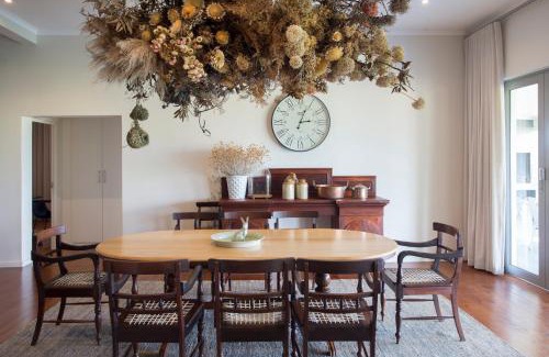 Stellenbosch Villa | Fransmanskraal Accommodation - Luxury Stellenbosch Farm Villa