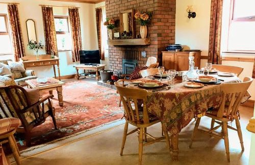 Garrykennedy Casa | Fraoch Cottage
