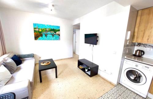 Leon XIII-Los Naranjos Apartamento | Fray Isidoro Apartment
