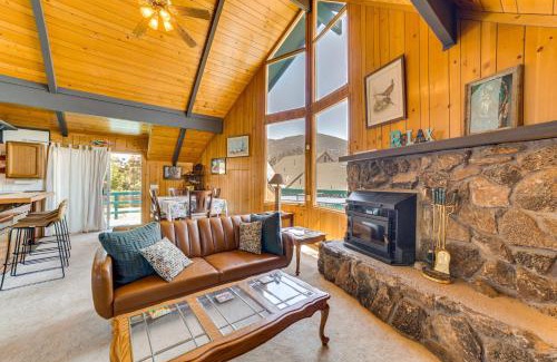 Frazier Park Casa | Frazier Park Cabin with Ping-Pong Table, Near Trails