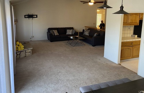Frazier Park Casa | Frazier Park House - 4 Bedrooms - 3.5 Bathrooms -