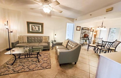 South Island Casa | Fred's Santa Maria Harbour Resort Condo