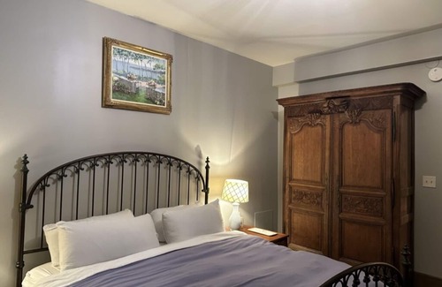 Detroit Cama Y Desayuno | Frederick Stearns House in Detroit is a perfect venue for any private events.