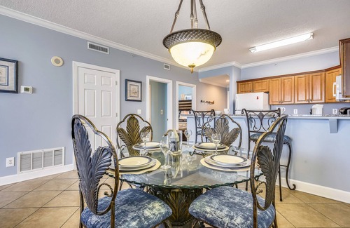 Bahama Beach Condominio | FREE Activities! Summer Deals!! Beach Access w/ Amazing 16th Floor Views!