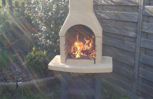 Bruinisse Casa | Casa de vacaciones ideal para familias para 4 personas con chimenea, W-LAN