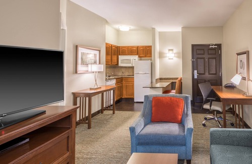 Independence Condominio | Free Breakfast. Outdoor Pool. Your Next Vacation!