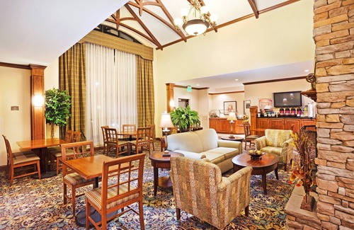Oak Ridge Condominio | Desayuno gratis. Piscina y gimnasio. Suite King. ¡Tu próximo viaje!