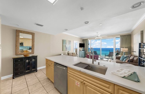 Panama City Beach Condominio | FREE GOLF and TIX! Boardwalk Beachfront 603 Updated w/Heated Pool & Hot Tub!
