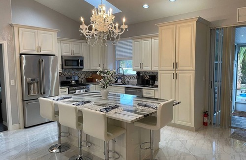Golf and Sea Village of Apollo Beach Casa | Free heated pool at Apollo Beach gazebo grill pool table games