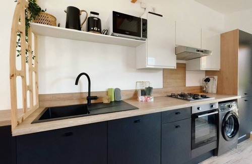 Saint-Omer Casa | Free kayaking, Waterfront house