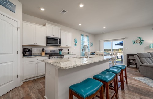 Millville Casa | Free Linens & Cleaning - Calm Water Retreat