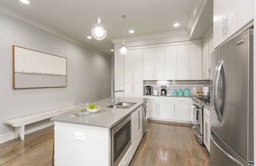 West End Casa | ¡OFERTA ESPECIAL! # 5 de 6 casas JUNTAS! Lujo en ubicación privilegiada con terraza en la azotea!