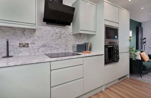 Salford Casa | Free Parking The Quays- Sleeps 8 by Genesis Living
