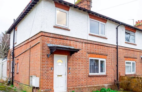 Oxford Apartamento | Free Parking 1 Bedroom Flat | Sleeps 4 @ Abingdon