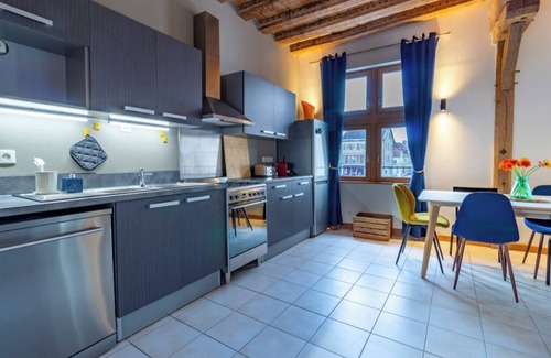 Old Town Apartamento | Free parking - Family-friendly - Cathedral view - Wifi