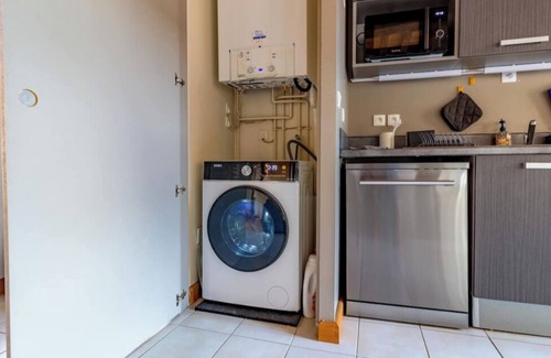 Old Town Apartamento | Free parking - Family-friendly - Cathedral view - Wifi