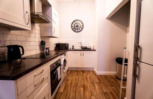 Castle Apartamento | Free Parking | Smart TV | 4 guests