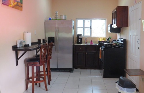 Ladyville Casa | AC / WIFI / CÓMODO Y ACOGEDOR / CERCA DEL AEROPUERTO.