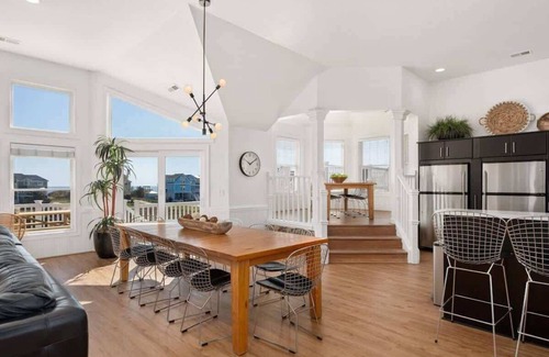 Whalehead Beach Casa | Sleeps 19, Ocean Views & 4-Min Walk to the Beach