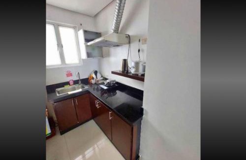 Ermita Night District Hotel | FREE Pool n FREE Sauna Access OceanView Balcony in The Heart of Manila, Front of Robinsons Mall, Walking Distance to US Embassy Limited Slots x Secure Your Limited Offer This Month